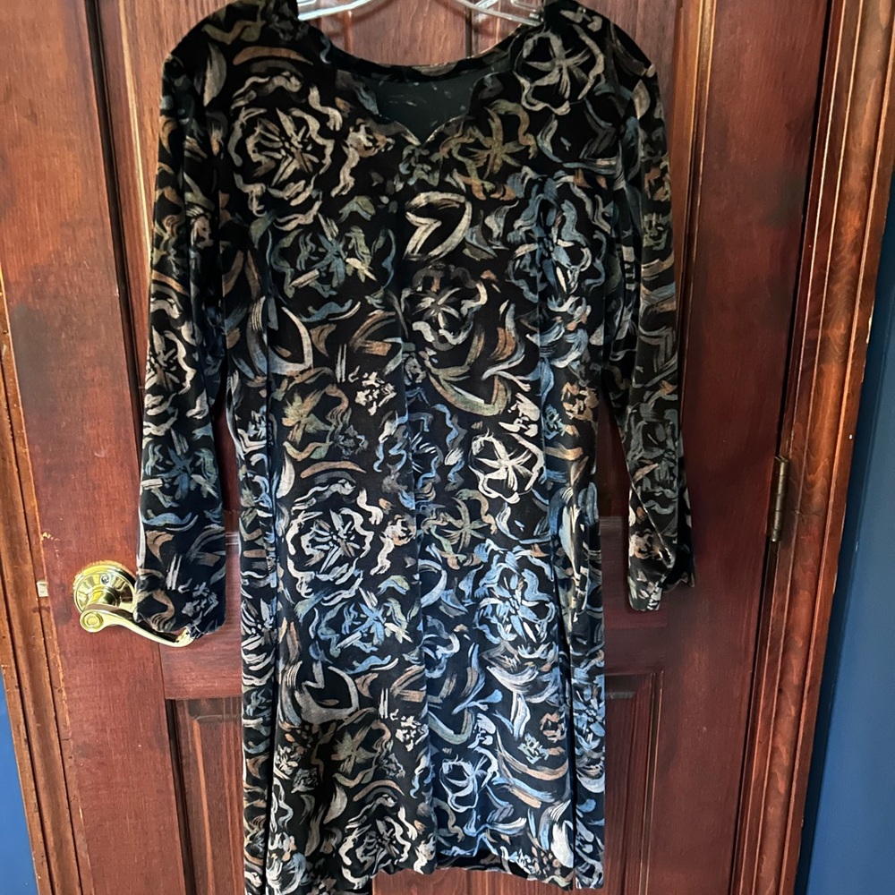 Women’s Black Floral Velvet Long-Sleeve Dress/kameez